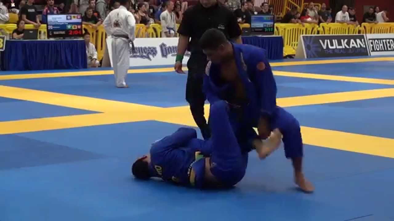 Jonathan Torres vs Francisco Iturralde