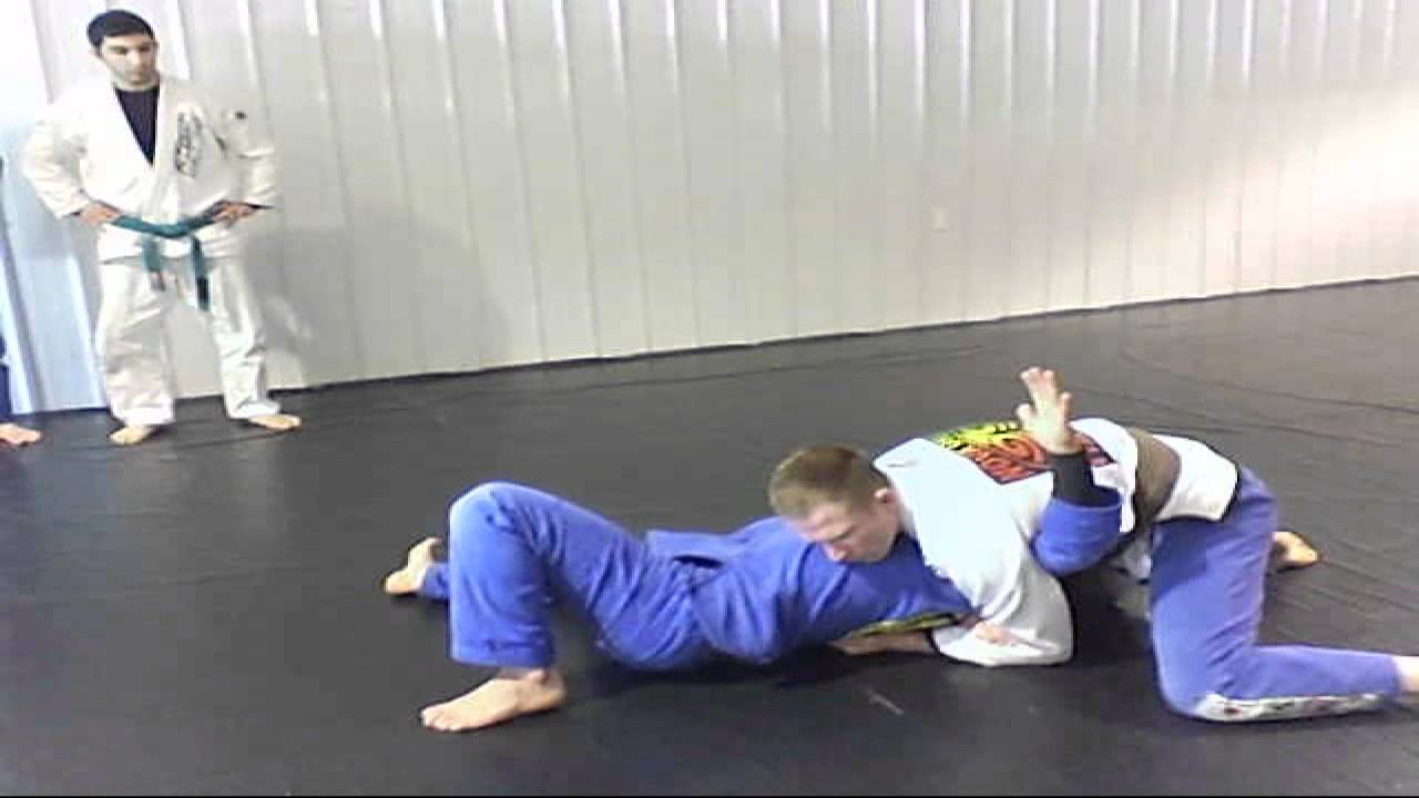 Brabo Escapes with Robson Moura