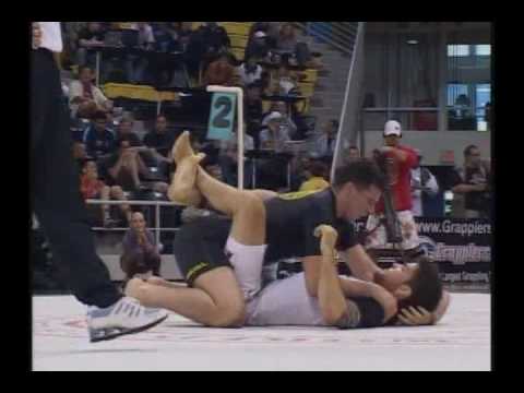 Robert Drysdale Brazilian Jiu-Jitsu Black Belt Fight Video