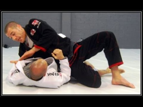 Rafael Lovato Jr Teaches Open Guard Sweep