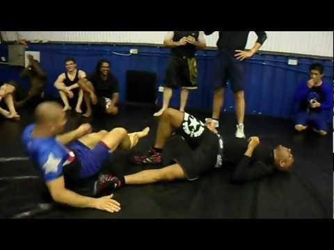 Zak Moussa sparring with  Masakazu Imanari