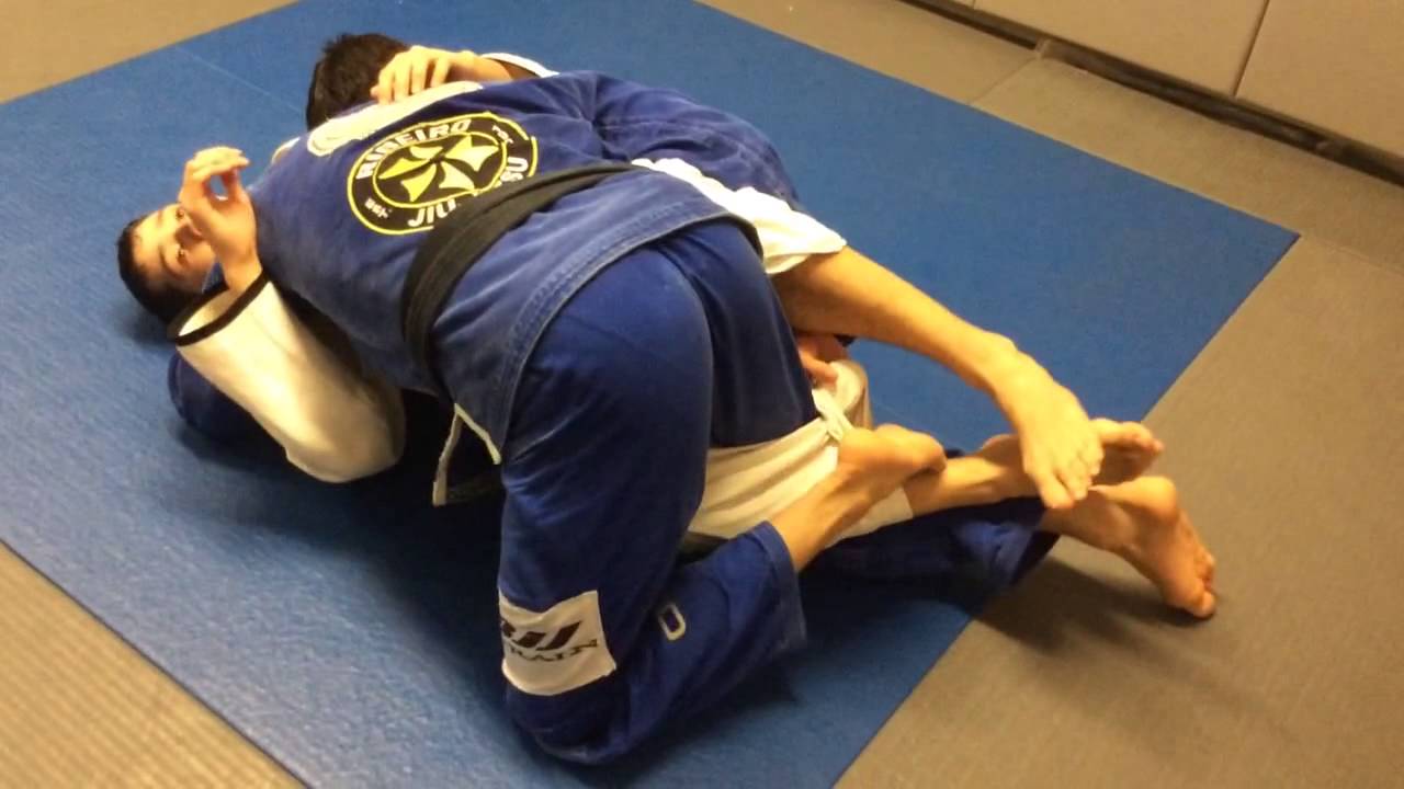 Long step/weave to hip switch