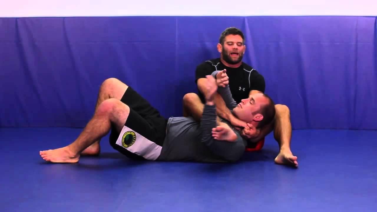 Nogi bow and arrow choke (Jiu-Jitsu Submissions)