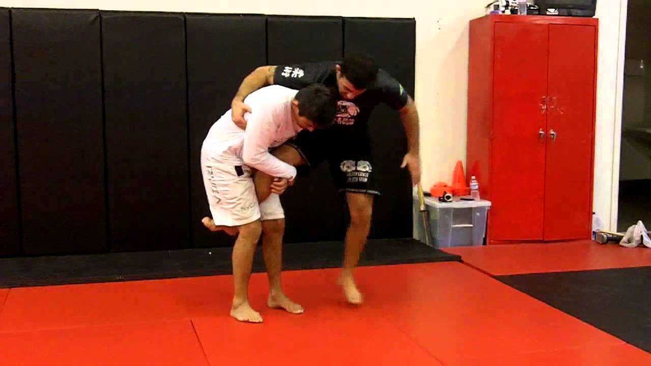 Jiu Jitsu Techniques - Single Leg Defense / Leg Lock With Clark Gracie and Ismael Mota
