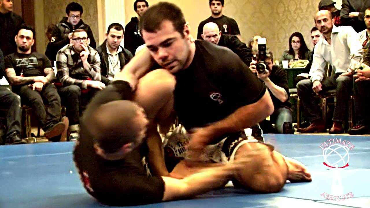 Celsinho Venicius X Mark Ramos