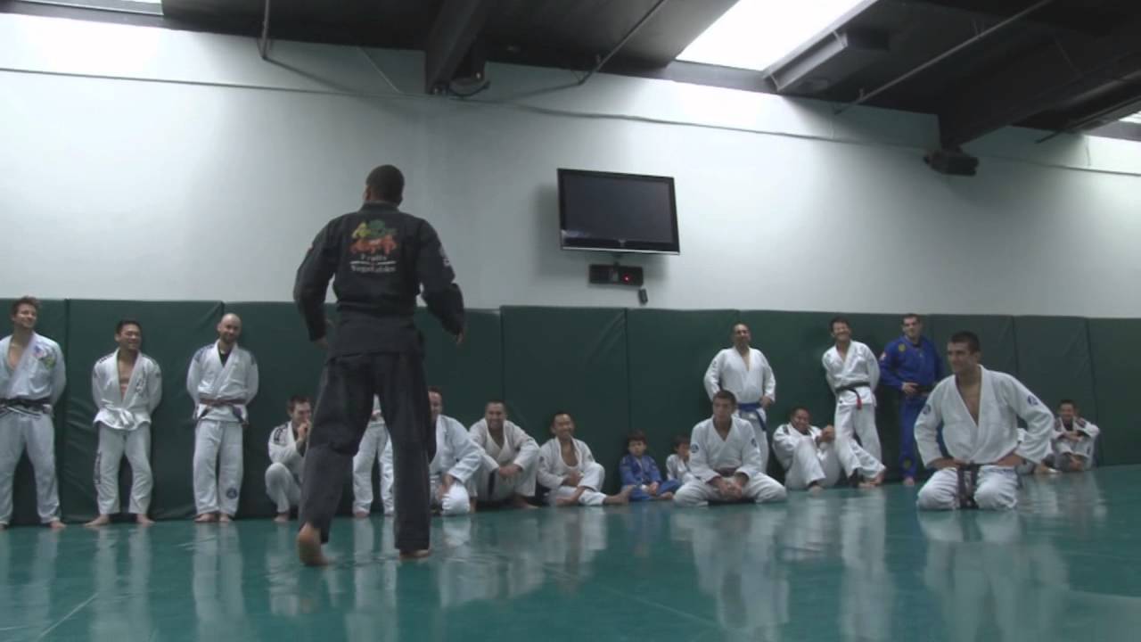 Renato Laranja visits Seminar at Gracie Academy