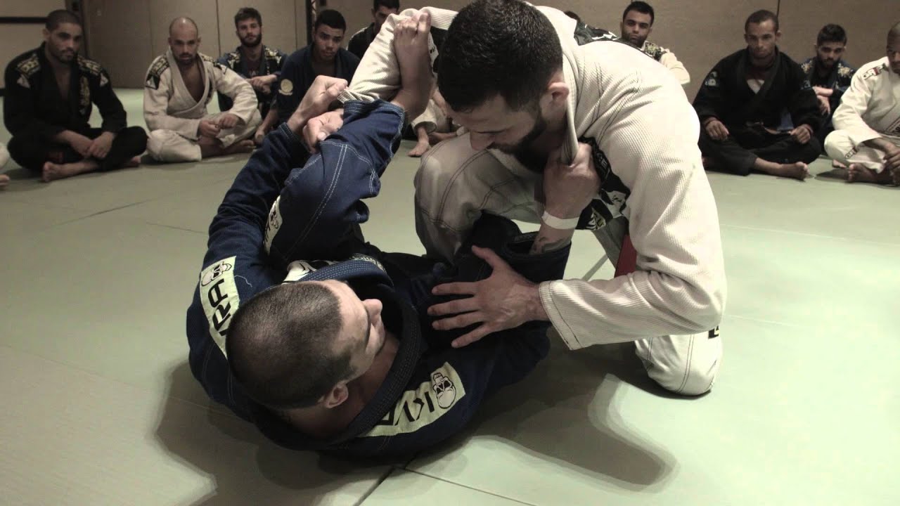 Jiu-jitsu - Michael Langhi: posição da guarda aberta - Alliance Camp 2015