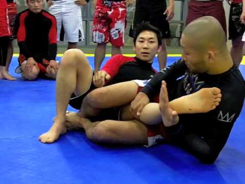 Rolling Heel Hook to Kneebar - Imanari Masakazu Leg Lock Seminar