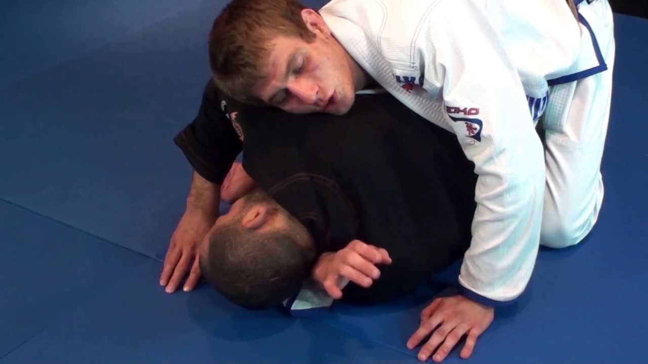 Ezekiel choke from the leg drag