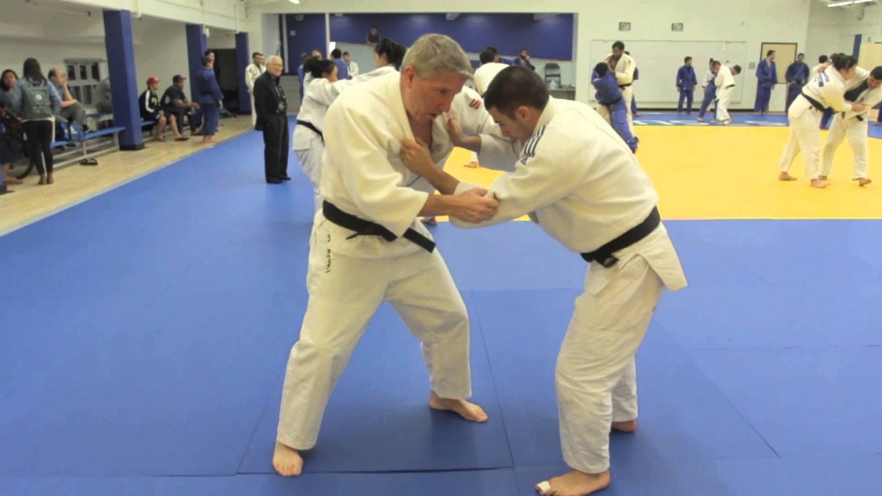 Technical Stand Up with Mike Swain - Outside Footsweep