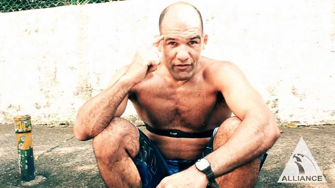 THE GENERAL IS BACK #07 - STAIRWAY IN THE AVENUE SUMARE SP