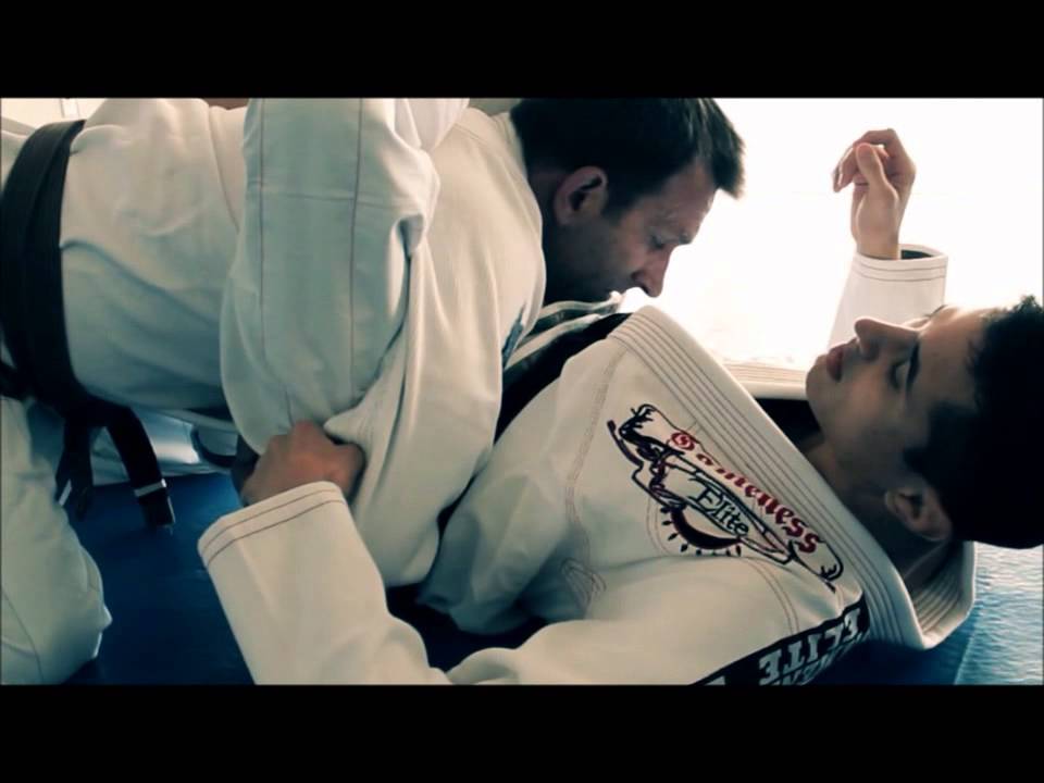 World Champion, Caio Terra, Teaches a Triangle Variation