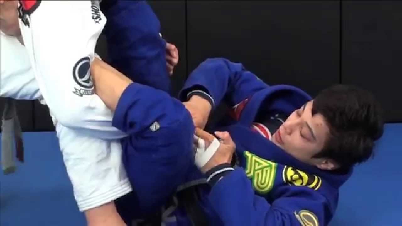 Joao Miyao teaching the Ninja Armlock from Berimbolo