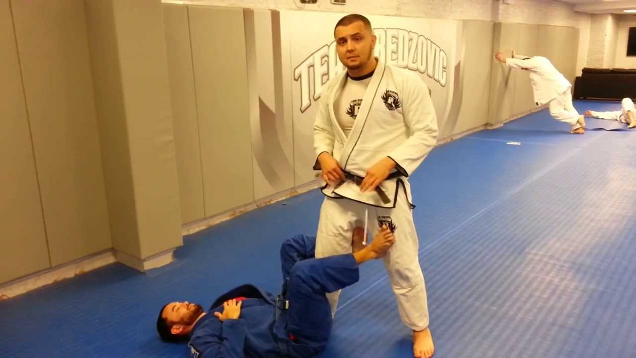 Need HELP passing the Open Guard? Add this Secret Technique "GUARANTEED 2 WORK"