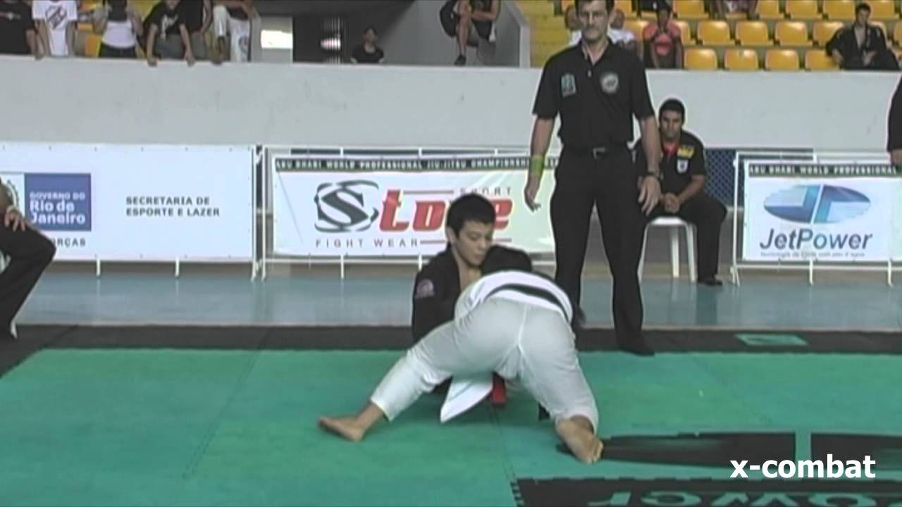 ABU DHABI PRO 2013 - Paulo Miyao x Gabriel Willcox by X-COMBAT