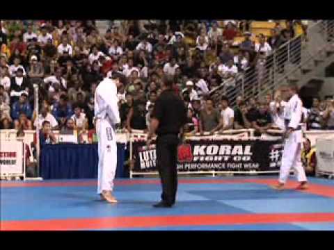 Roger Gracie vs Andre Galvao 2008 Absolute BJJ Mundial .wmv