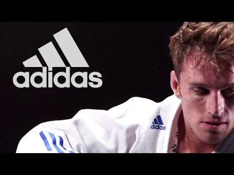 Clark Gracie shows Guard Replacement and sweep!