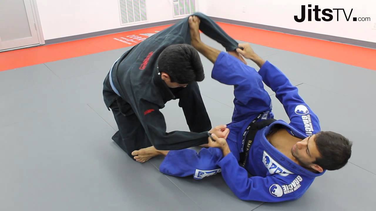 Spider Guard Sweep Essential - Rafael Costa - Jits Magazine