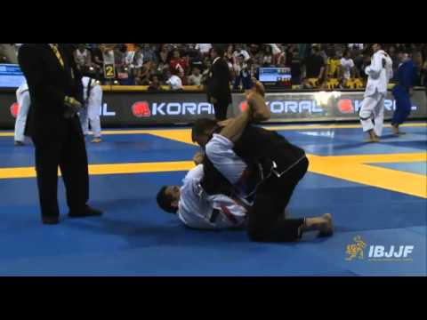 Braulio Estima vs Dan Schon worlds 2014