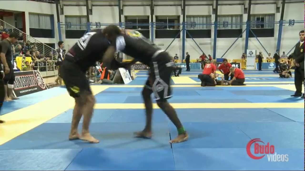 Lloyd Irvin Fight 2 from the 2012 NoGi World Championships
