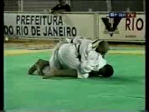 Entrevista Wallid após lutar com Royce em 1998