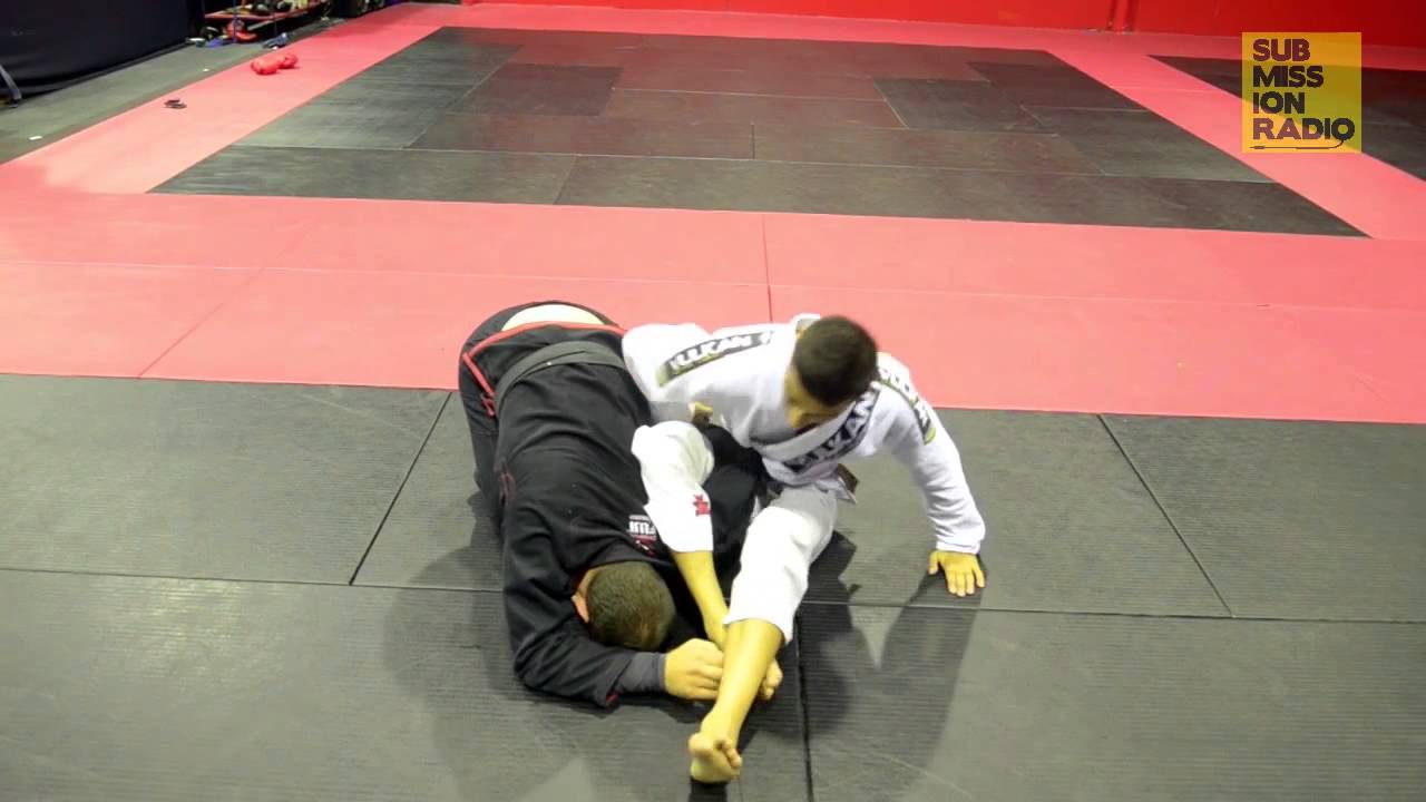 How to do a FLYING Omoplata | BJJ SAMBO