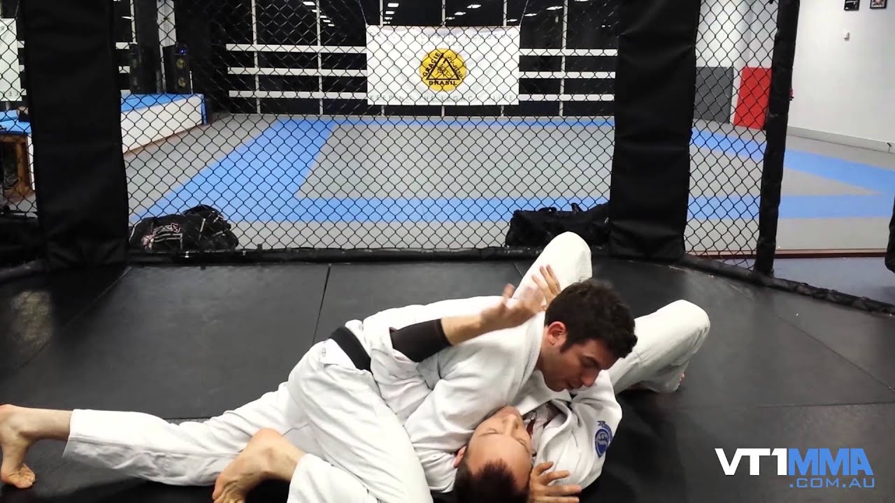 VT1 BJJ Sydney - Drill - Under-hook counter to 3 Chokes - Gi or No Gi