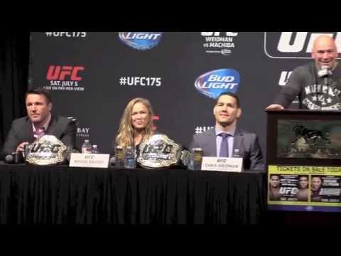 Chael Sonnen Gets a Serenade, Ronda Rousey Gets Hit On