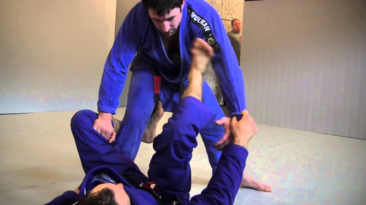 Victor Estima teaching a spider guard sweep at stouttrainpitt.com/team Renzo Gracie Pittsburgh