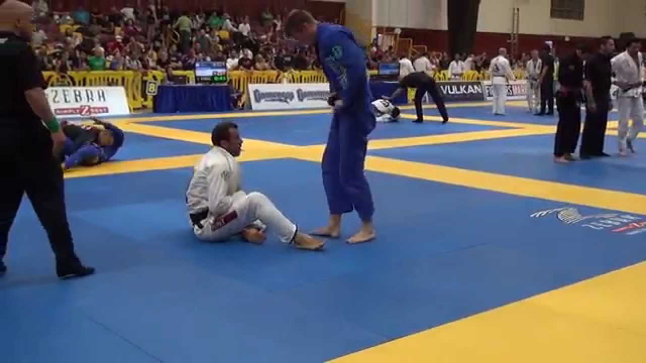Keenan Cornelius vs Eduardo Telles