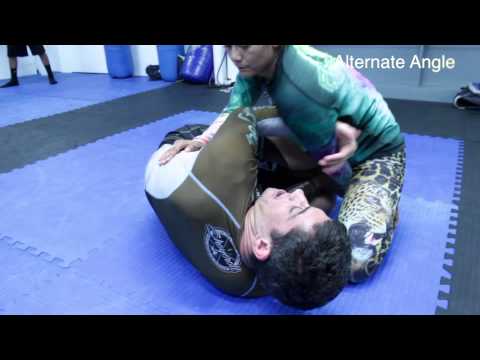 Escondido Center For Martial Arts: Technique of the Week - The Mendes Brothers' Sweep