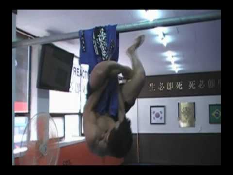 Cobrinha BJJ Conditioning.wmv