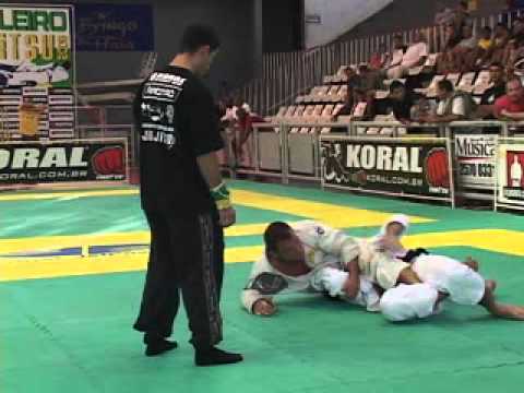Marcelo Garcia x Roberto Cyborg Abreu   2006 Brazilian Nationals W Sub
