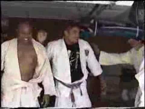 Rolling with Rickson Gracie in his garage