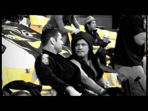 RIBEIRO JIU JITSU - BROTHERS IN ARMS:  Saulo and Xande at the 2012 World Masters
