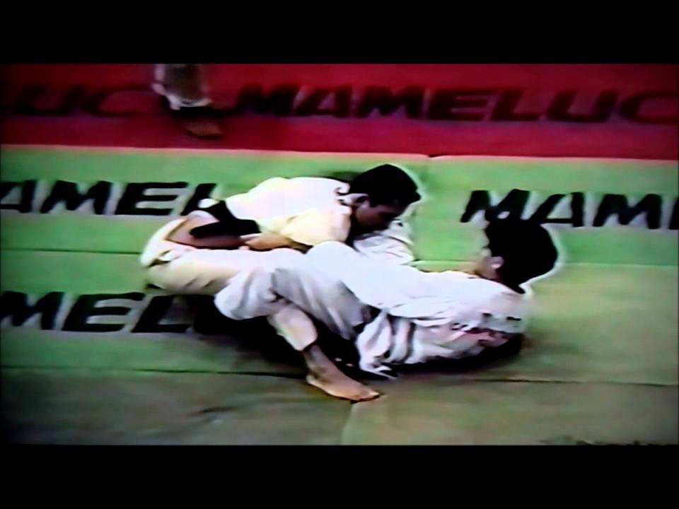 Renzo Gracie vs Ricardo De la Riva | Brasileiro 1993