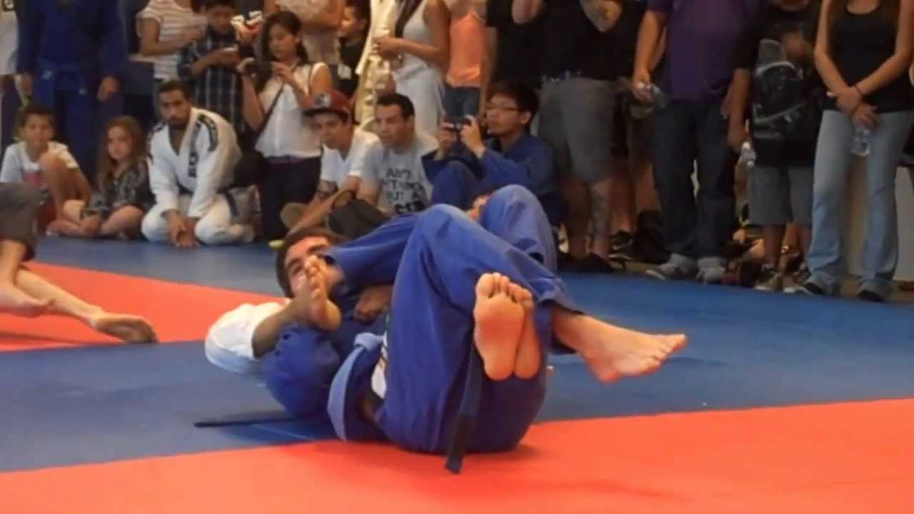 Grand Prix 2013: Manto Vs. JT, Full Match With Backflip From Back Take Escape