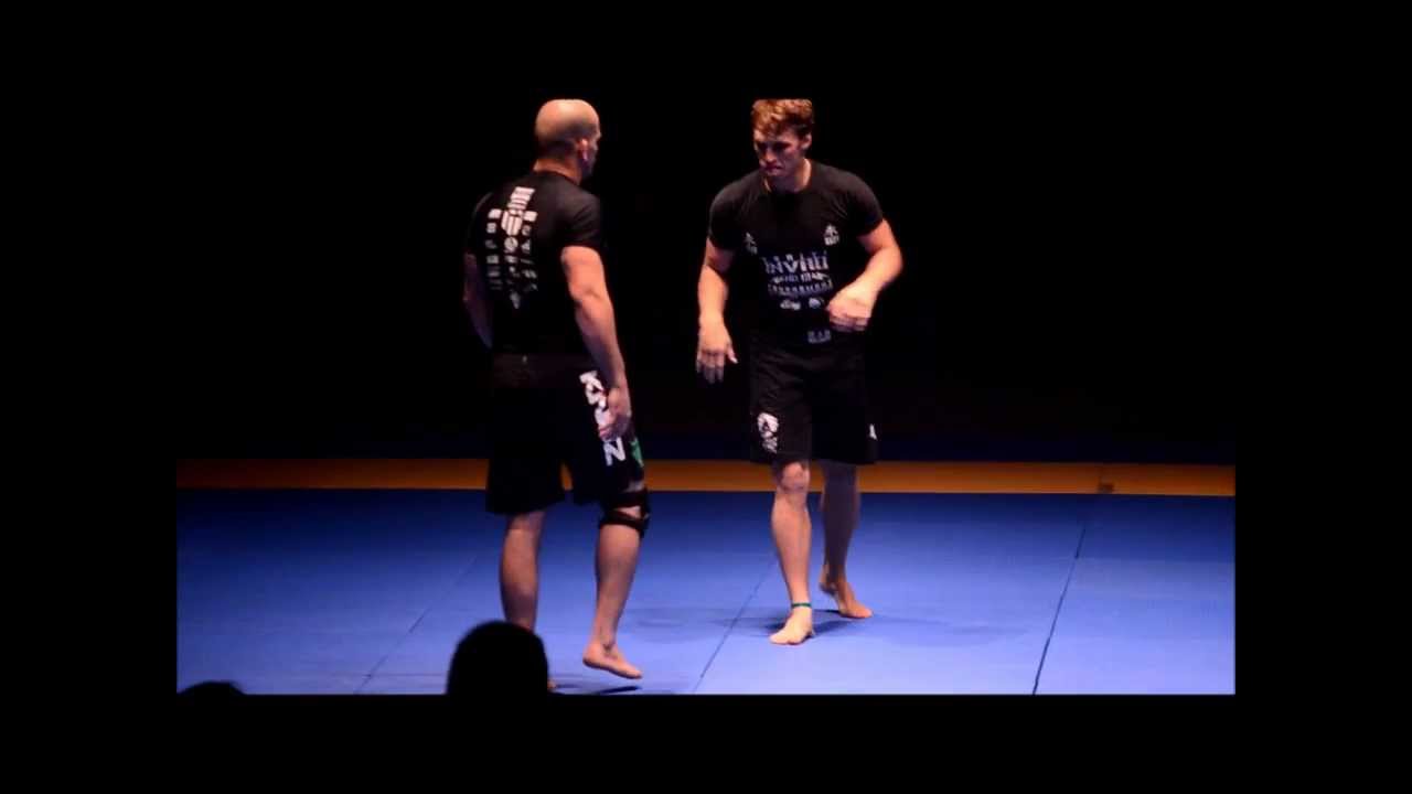 Invad Tahiti No Gi Tournament 2012 - FINAL ROUND - Alexandre Ribeiro VS Clark Gracie