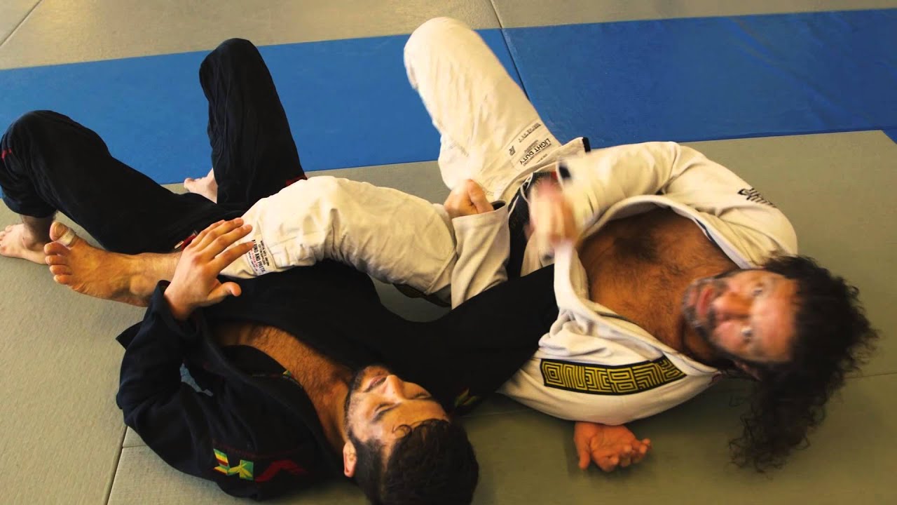 Kurt Osiander's Move of the Week - Dump Sweep to Americana