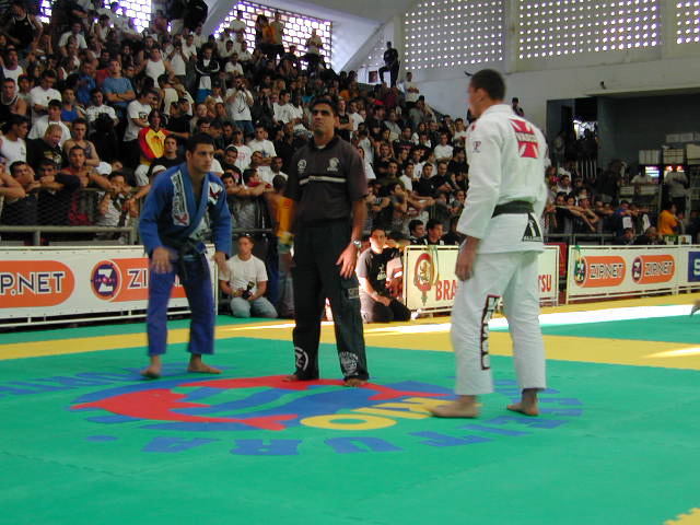 Comprido v Nino Worlds 2000