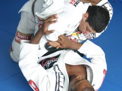Fernando Terere and then Brown Belt Andre Galvao showing position - Photo Kid Peligro